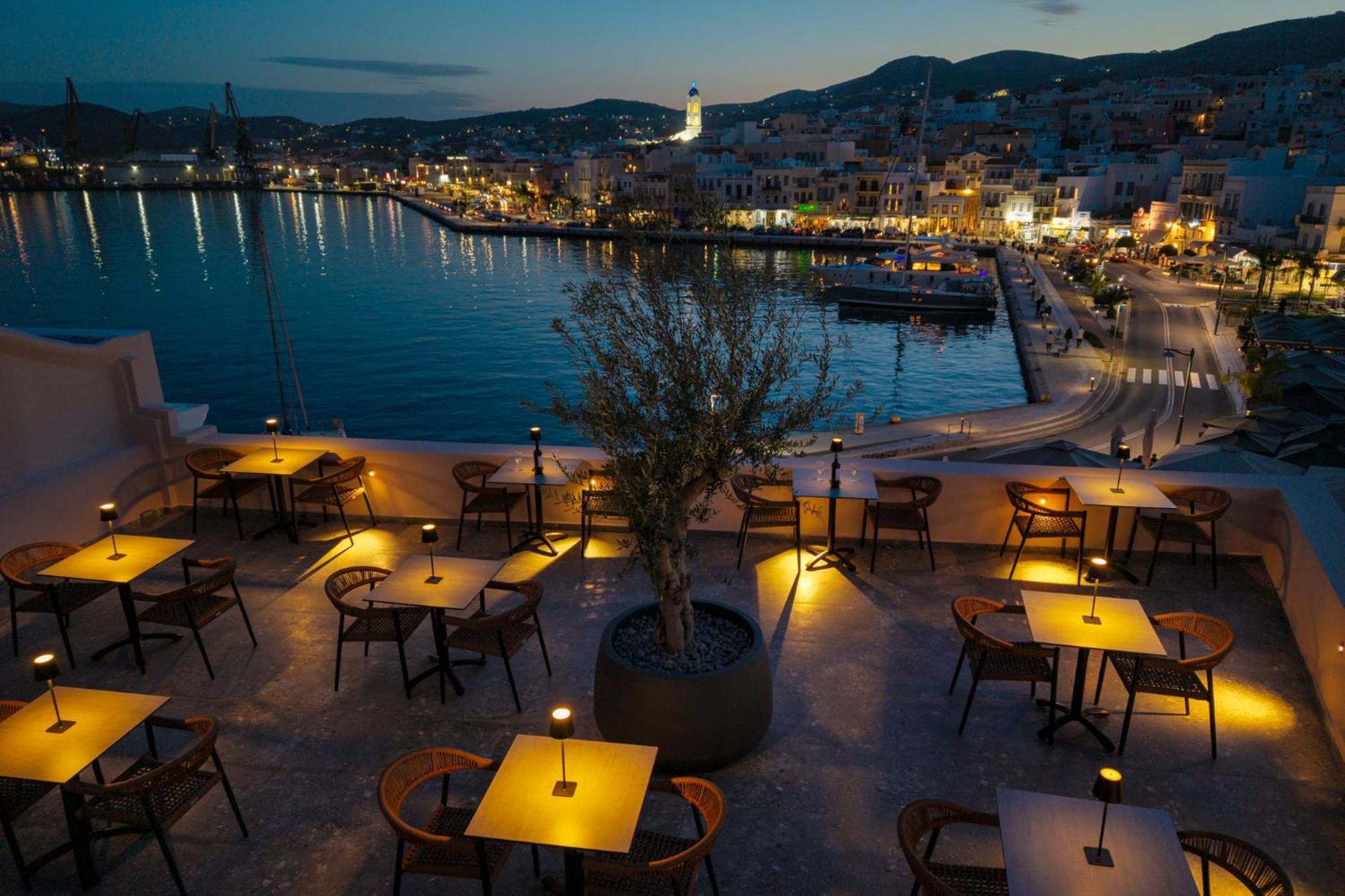 Eclectic Syros Bed & Breakfast Ermoúpoli Eksteriør bilde