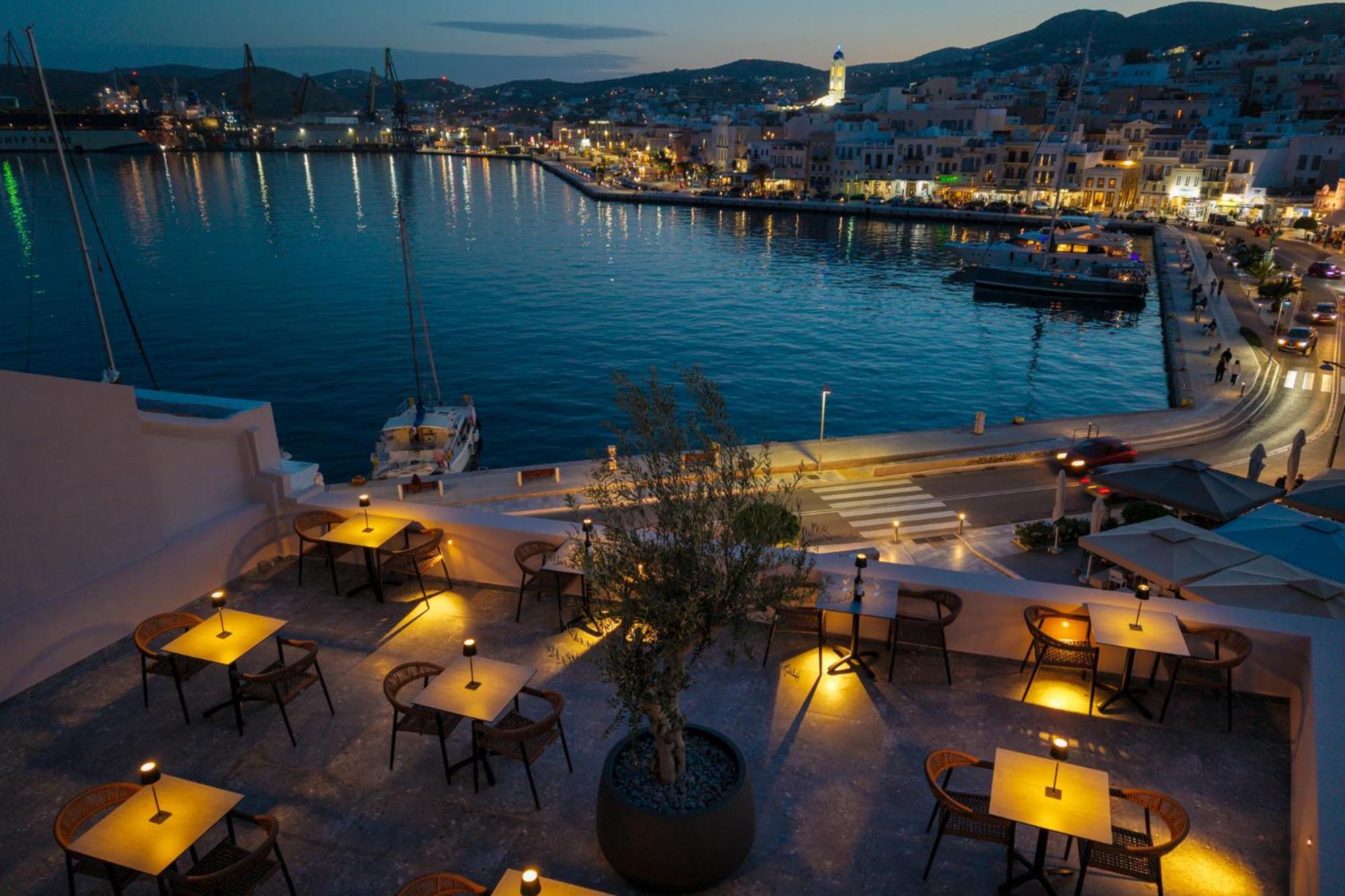 Eclectic Syros Bed & Breakfast Ermoúpoli Eksteriør bilde